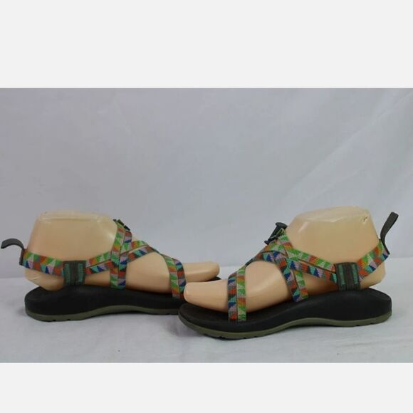 Chaco Multicolored Girls Size 3 Sandals. - Picture 7 of 9